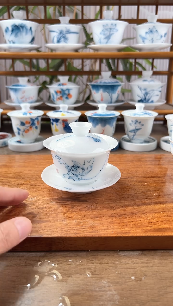 微瑕高冰舞莲130ml三才盖碗