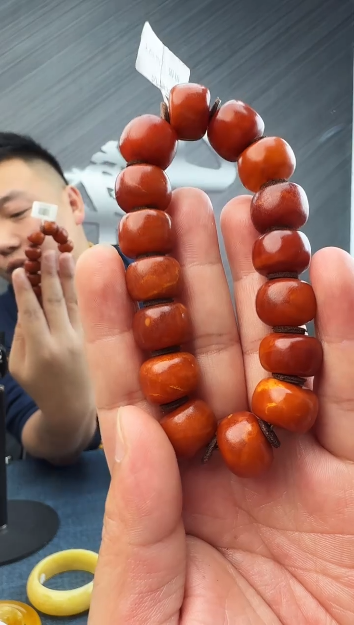 蜜蜡未镶嵌珠宝奇石假一罚十一级36 ，16.7多样性发其一