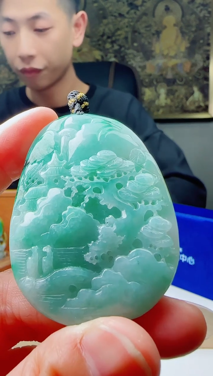 【闪购商品】翡翠颈饰未镶嵌111111111