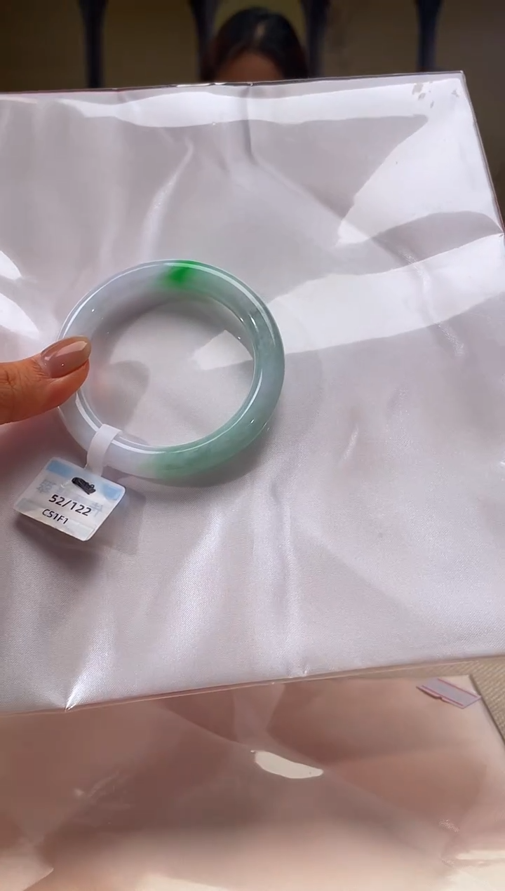 未镶嵌手镯翡翠退货标签需完好-122