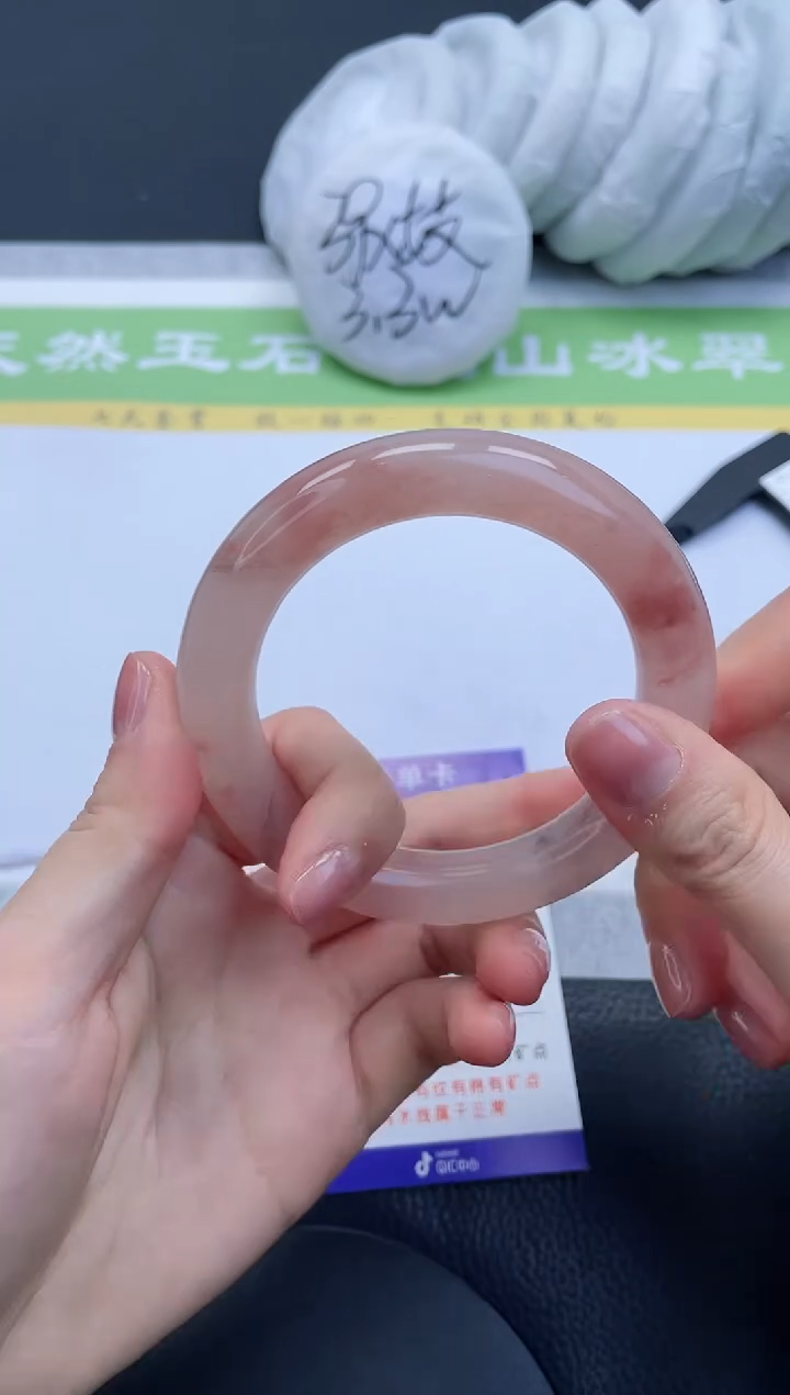 【闪购商品】石英质玉手镯未镶嵌A263-56+