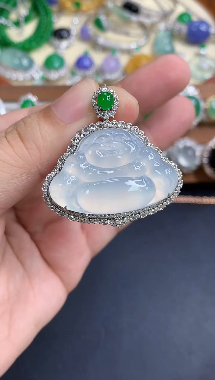 颈饰18K金镶嵌翡翠627-中国好珍宝