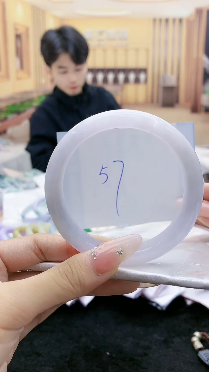 【闪购商品】翡翠手镯未镶嵌        H96-331