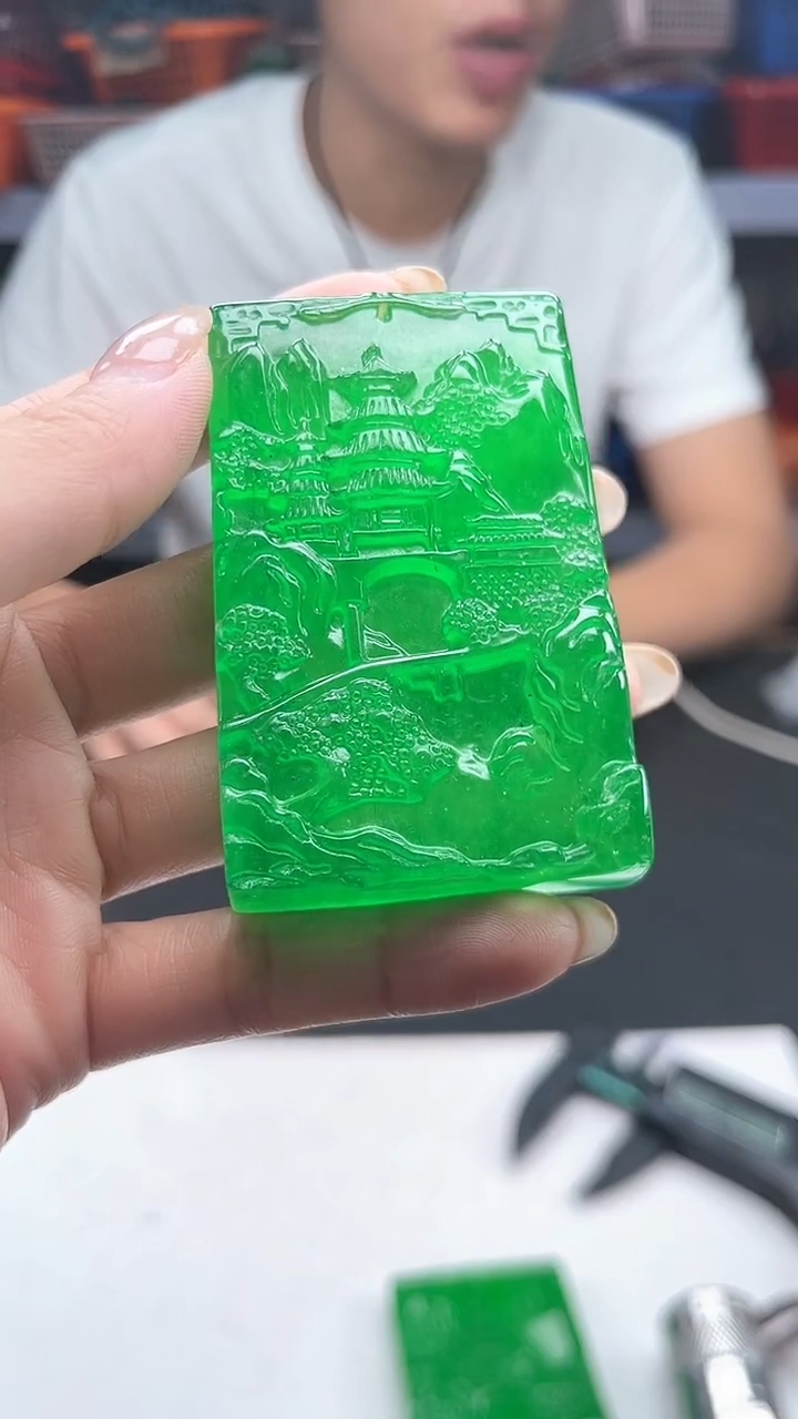 无非金属吊坠时尚