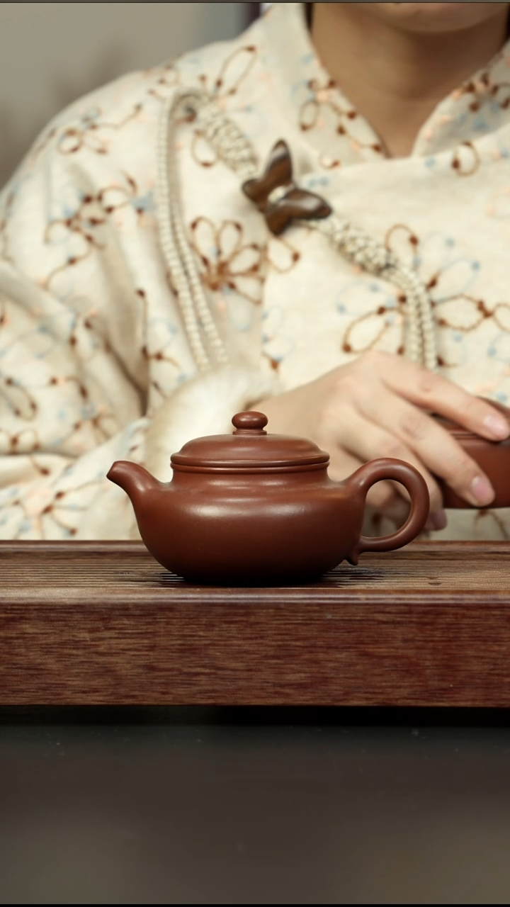 茶壶紫砂底槽清 仿古 李