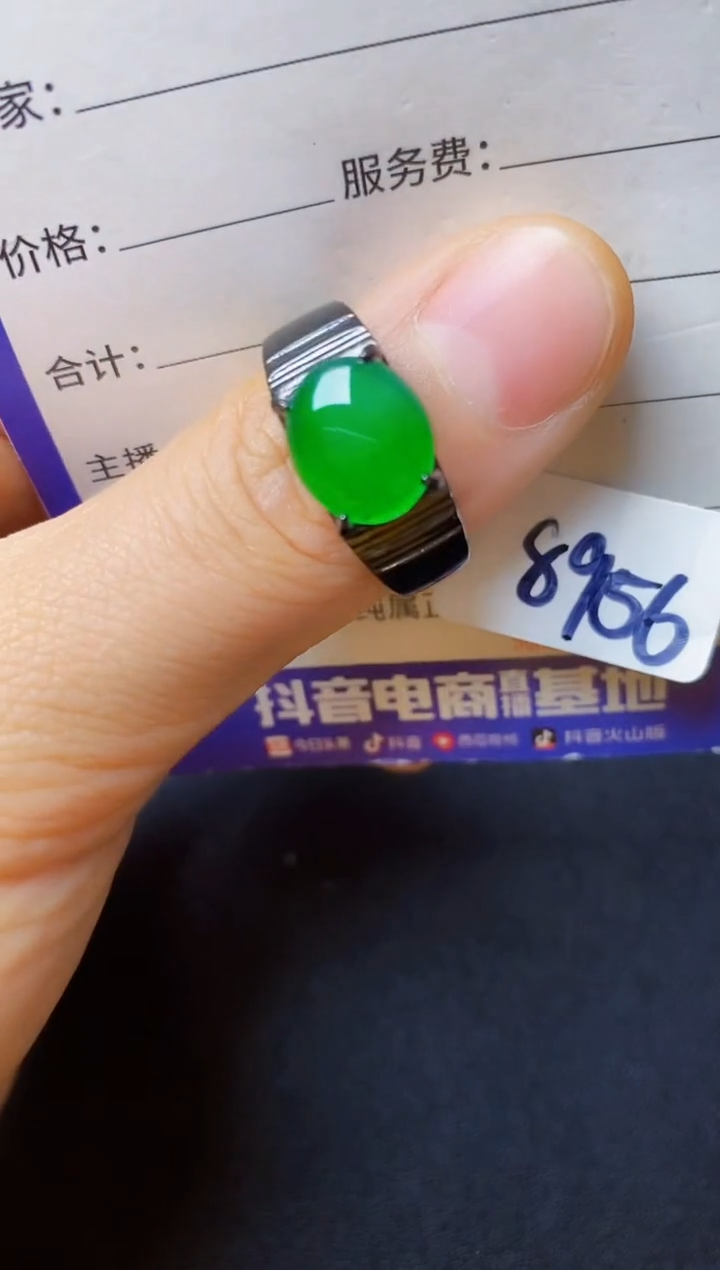 翡翠戒指银S925镶嵌222222
