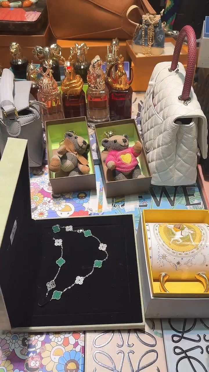 【闪购商品】瓷片1111111111110