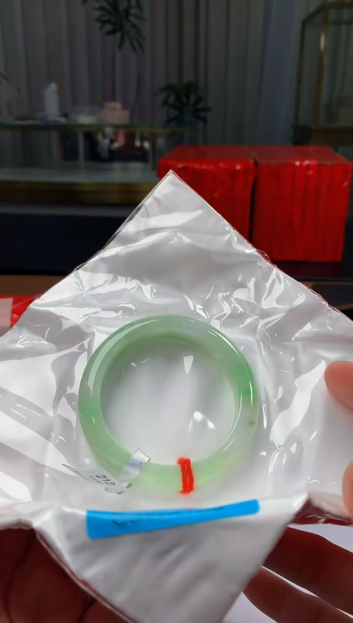 未镶嵌定制翡翠5087毛货不退不换  