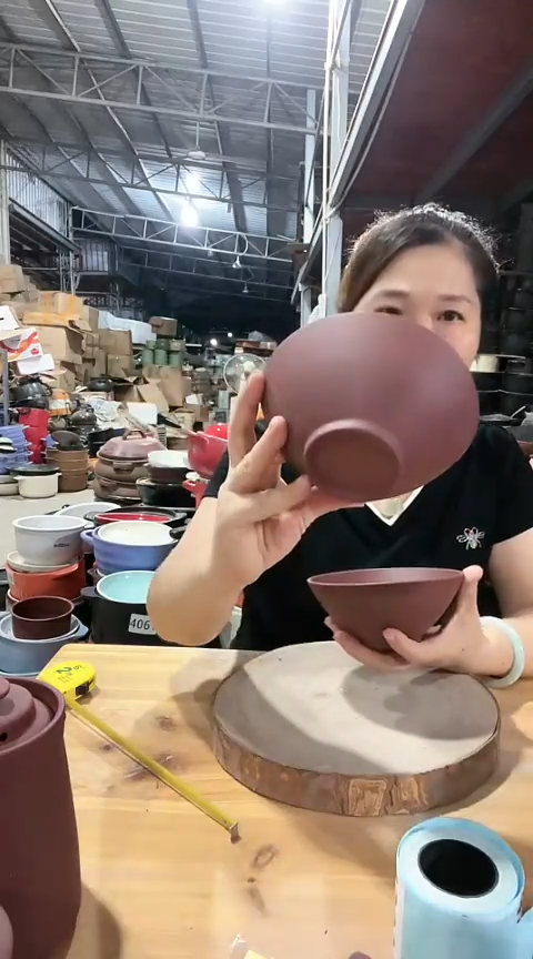 大瑕疵紫砂斗笠碗两个