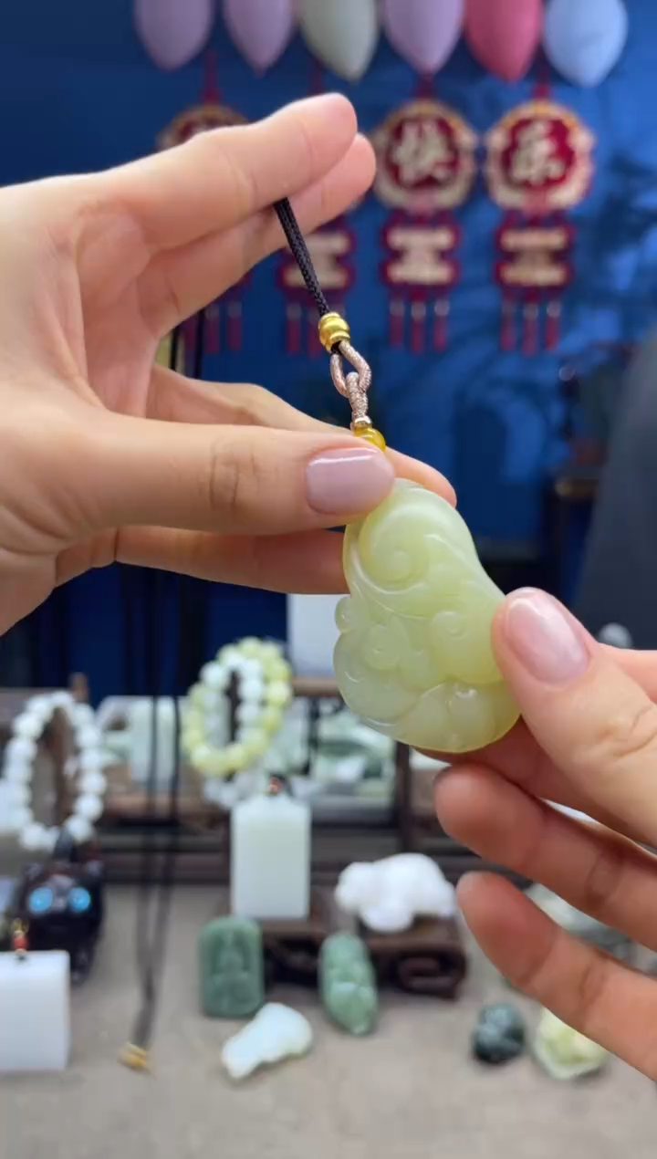 【闪购商品】和田玉颈饰未镶嵌1