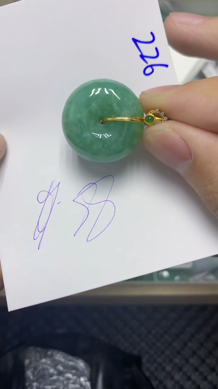 颈饰未镶嵌翡翠缅甸A货翡翠