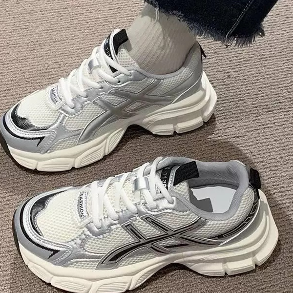 秋冬休闲运动鞋ins超火厚底女士百搭跑步老爹鞋学生鞋FG03