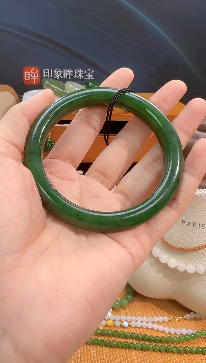 未镶嵌手镯和田玉多样性拍一发一 cg