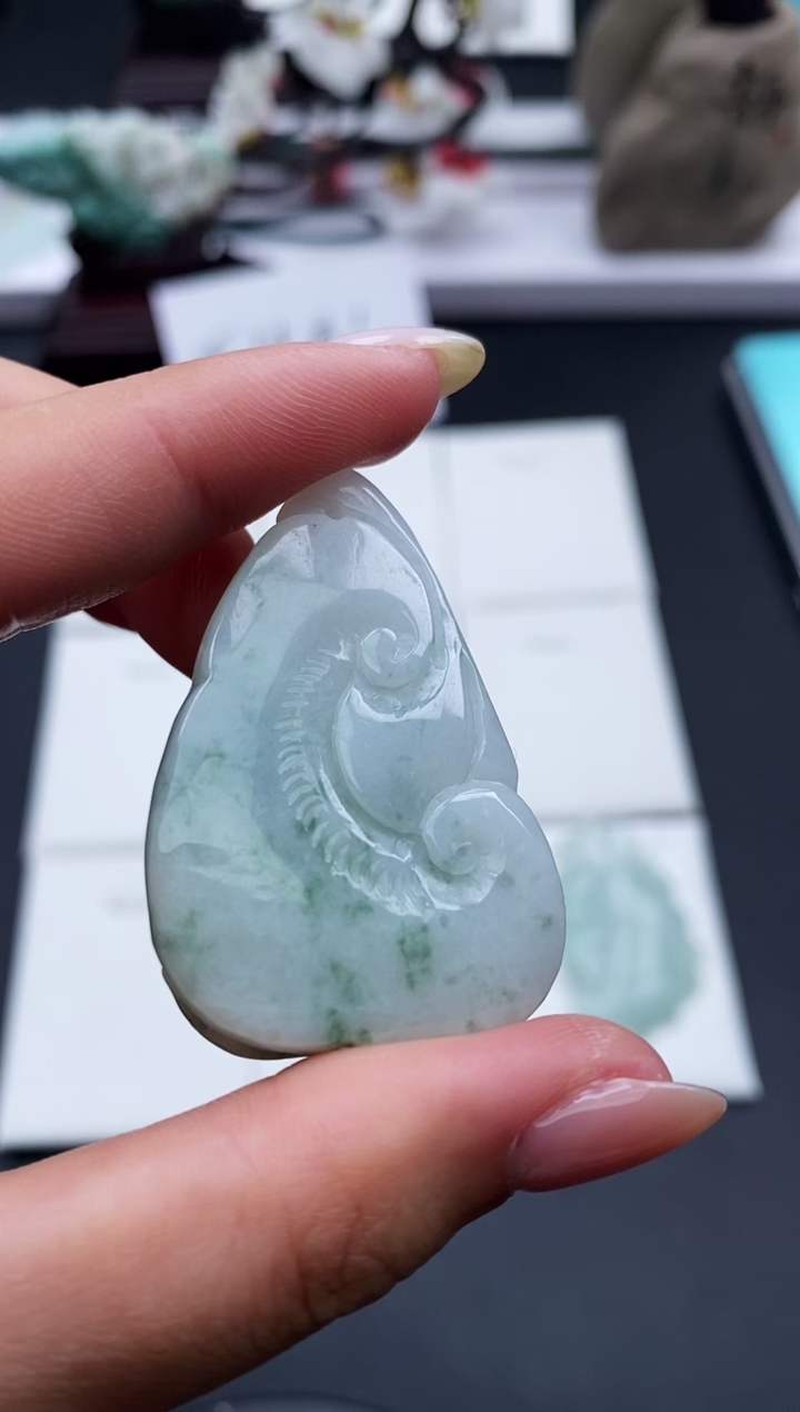 【闪购商品】翡翠颈饰未镶嵌天然缅甸A货翡翠