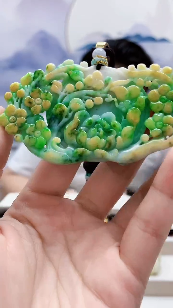 未镶嵌定制翡翠5060lr-毛货挂件54