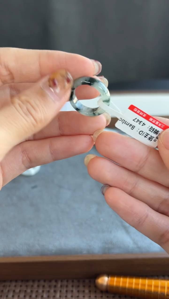 颈饰未镶嵌翡翠4347号买断10