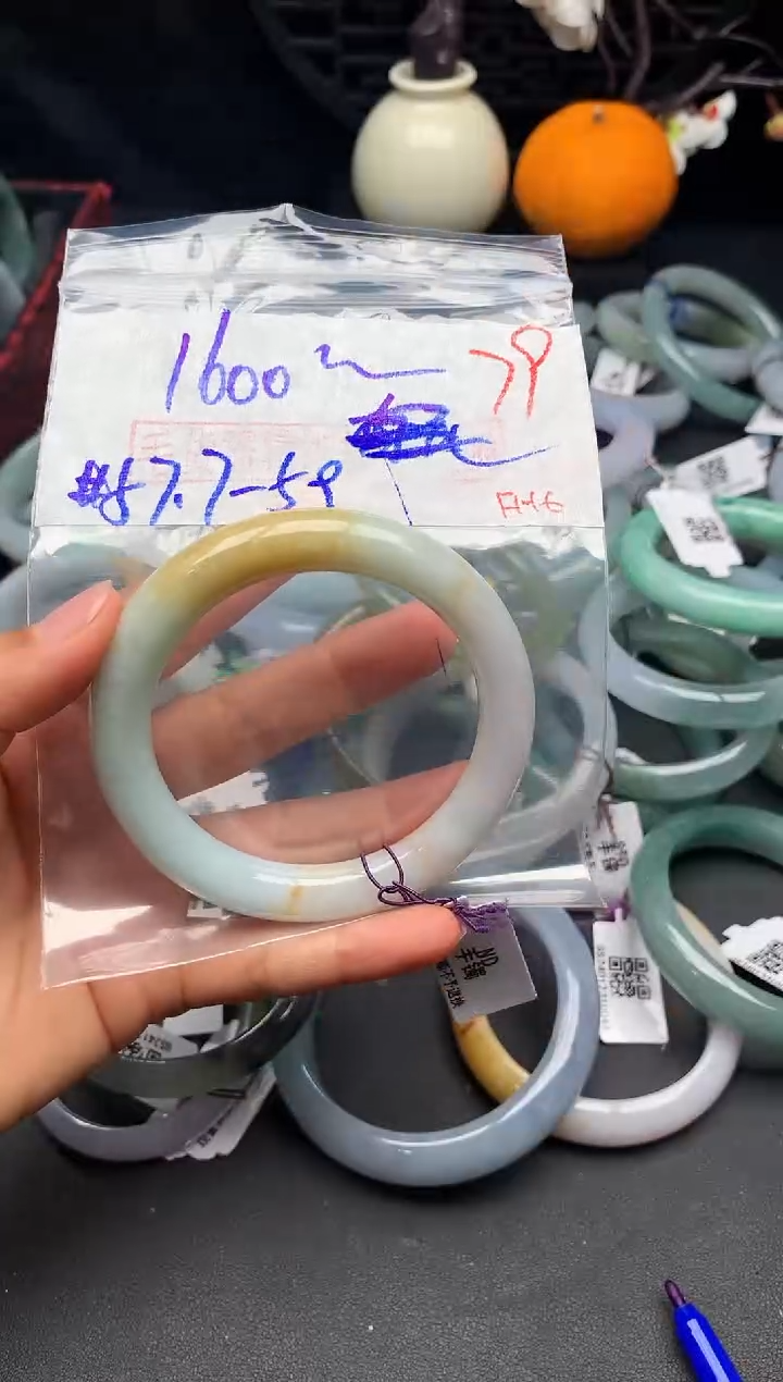 【闪购商品】定制翡翠未镶嵌毛货需精细抛光+多样性发货拍一发一