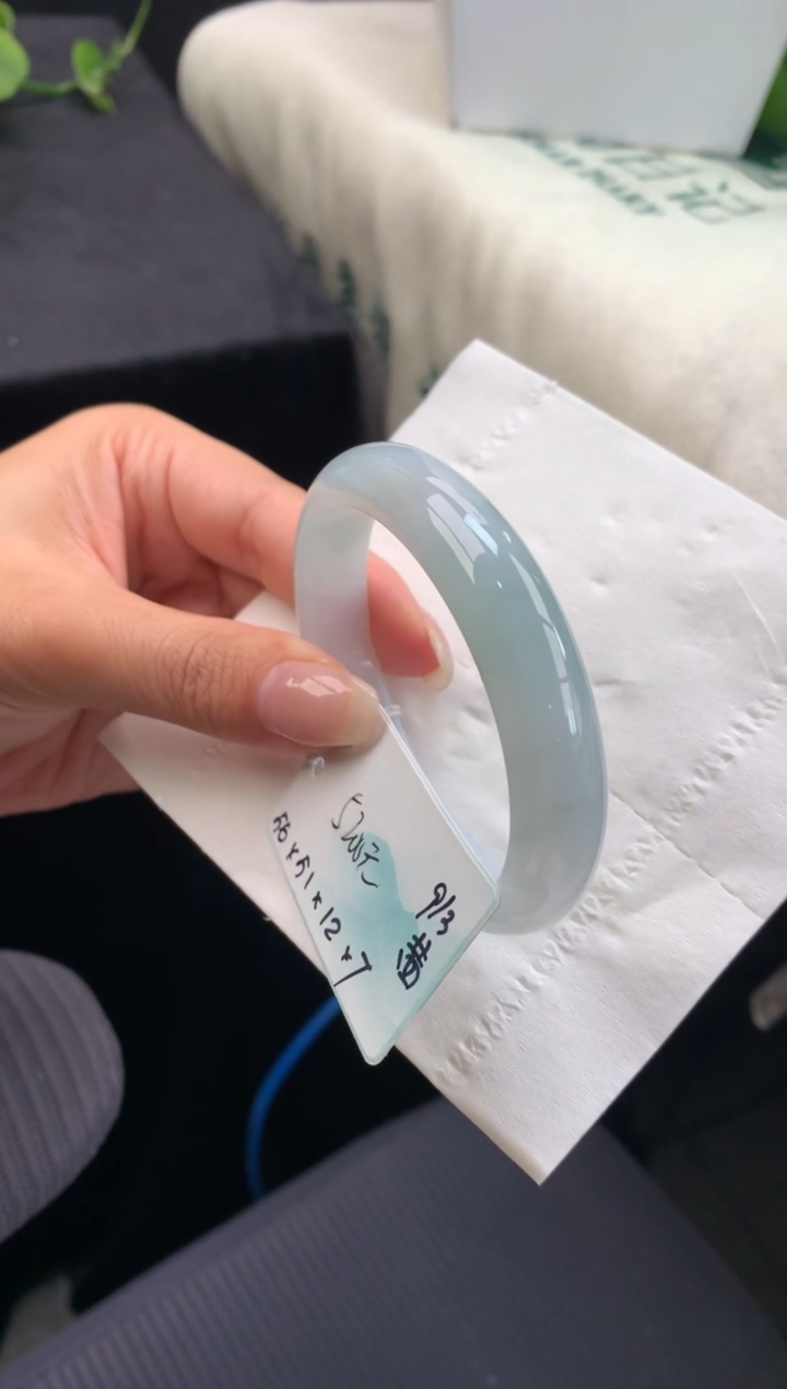 【闪购商品】翡翠手镯未镶嵌非全款分笔支付