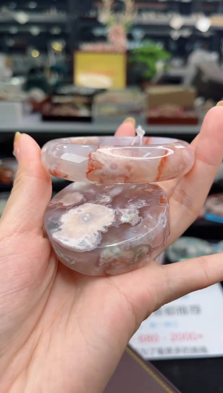 【闪购商品】石英质玉手镯未镶嵌56圈口（赠品镯心）S9837