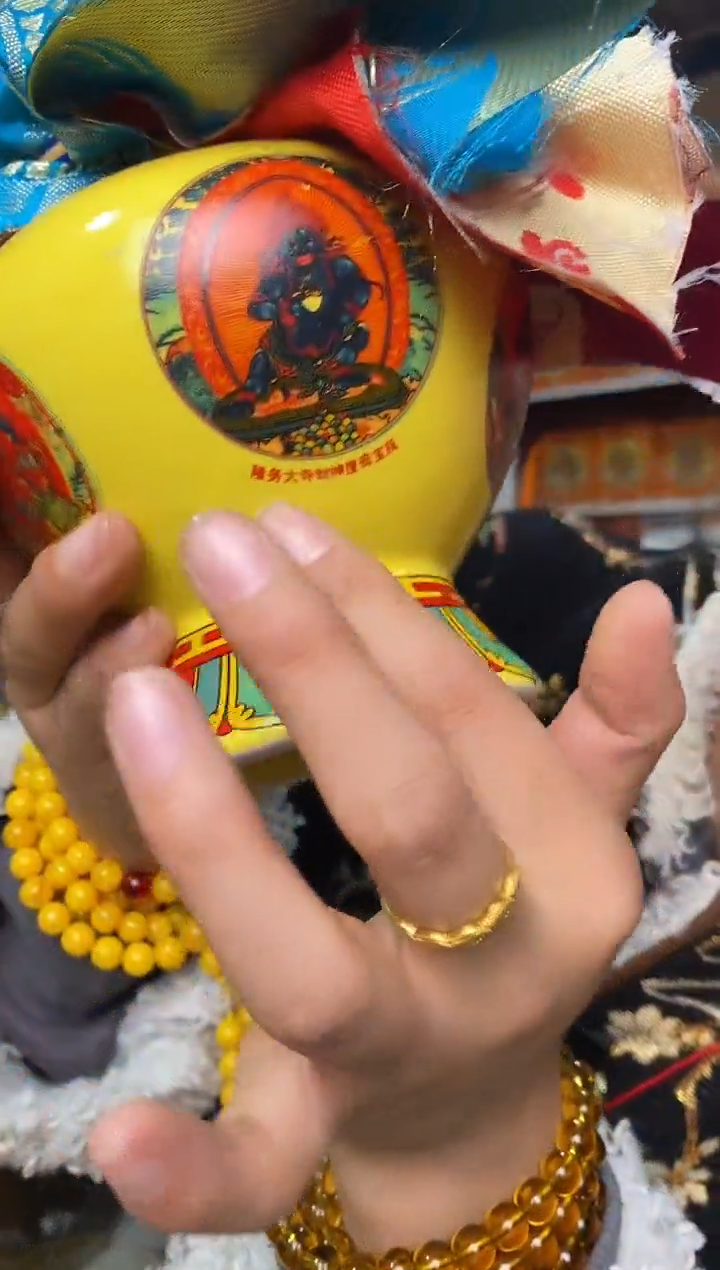 【闪购商品】泥塑隆务大五路宝瓶-与实物略有差异介意者慎拍