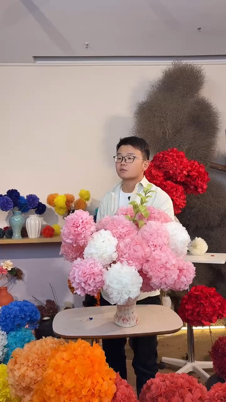 漂色永生绣球小球18枝+橘叶1枝+粉色花瓶1枝—白3/浅粉15