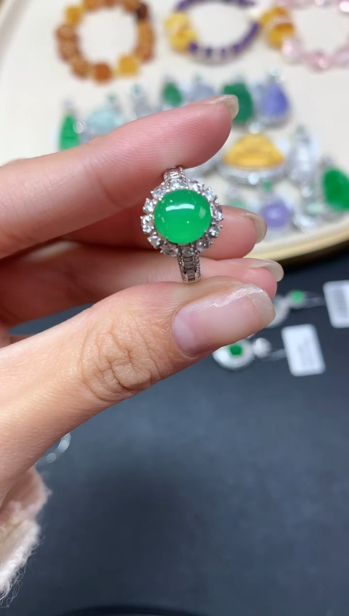 【闪购商品】翡翠戒指18K金镶嵌A236|13800