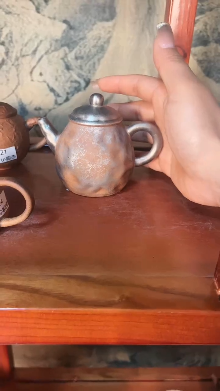 【闪购商品】C33鎏银龙蛋壶全手老岩泥