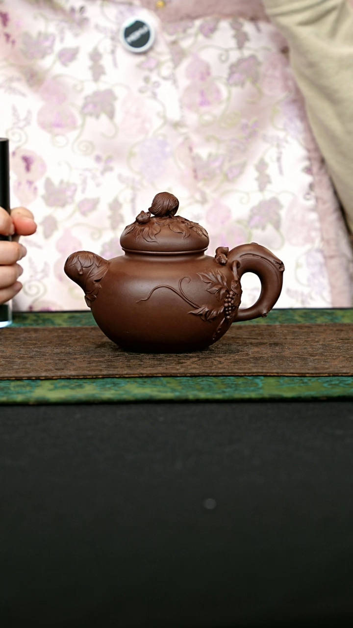 【闪购商品】道洪松鼠葡萄 一物见春