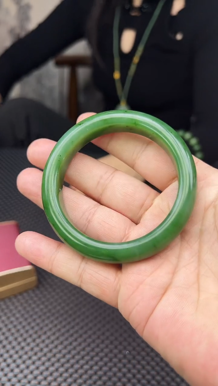 未镶嵌手镯和田玉精品和田玉手镯（多样性发货）