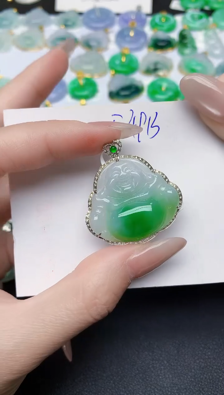 颈饰18K金镶嵌翡翠天然缅甸A货翡翠百元以上9元证书费自理