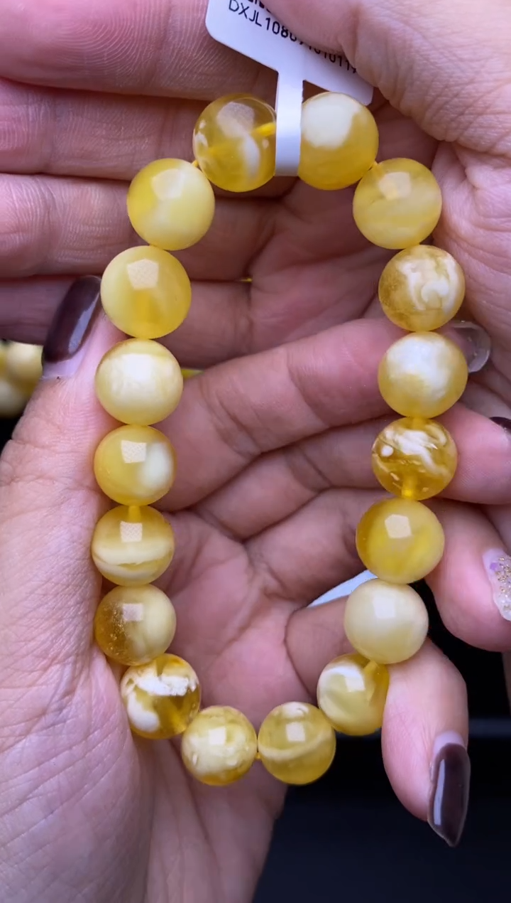 裸石琥珀未镶嵌大小姐珠宝73