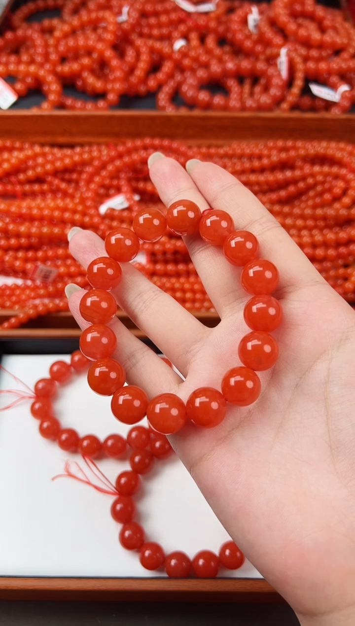 【闪购商品】南红玛瑙亮光手串卡13+未镶嵌保山杨柳滴水洞高品