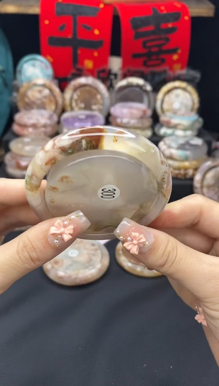 【闪购商品】石英质玉手镯（圆镯）未镶嵌54.9