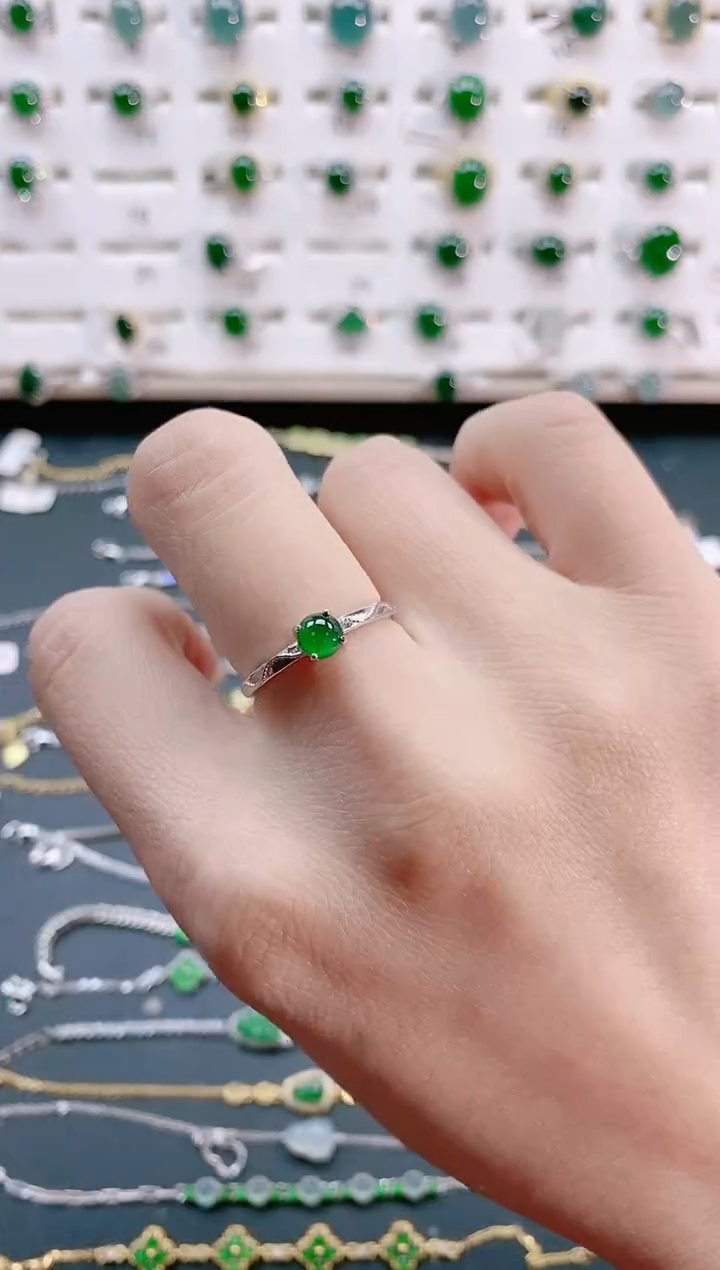 【闪购商品】翡翠戒指银S925镶嵌天然翡翠