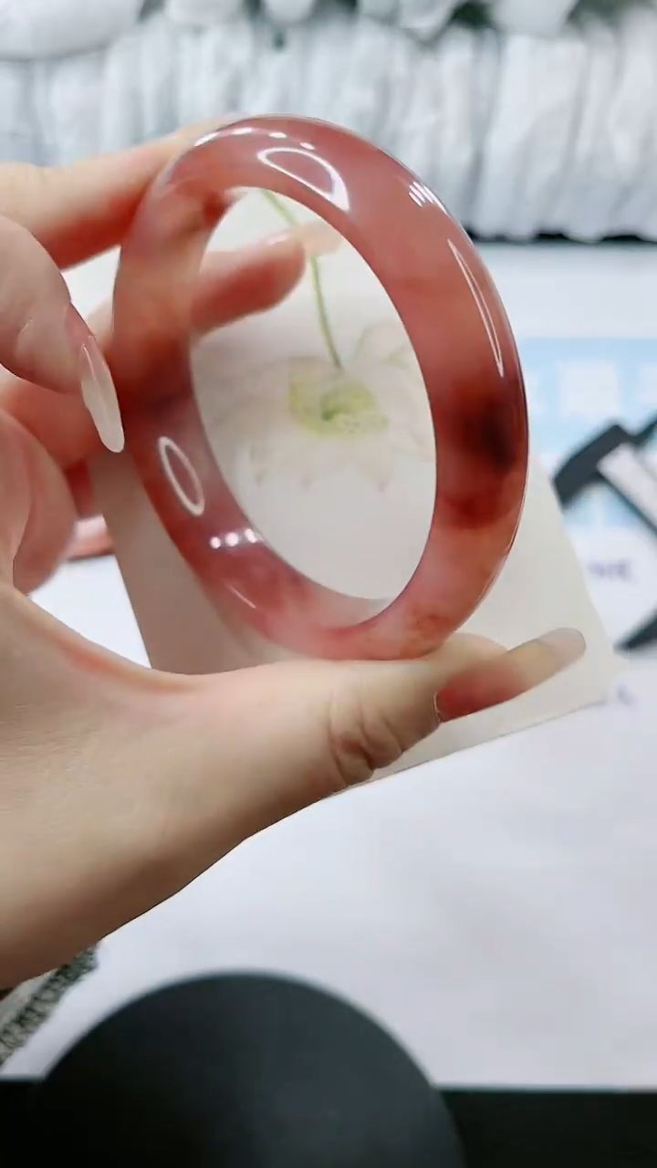 【闪购商品】石英质玉手镯未镶嵌多样性发货P396