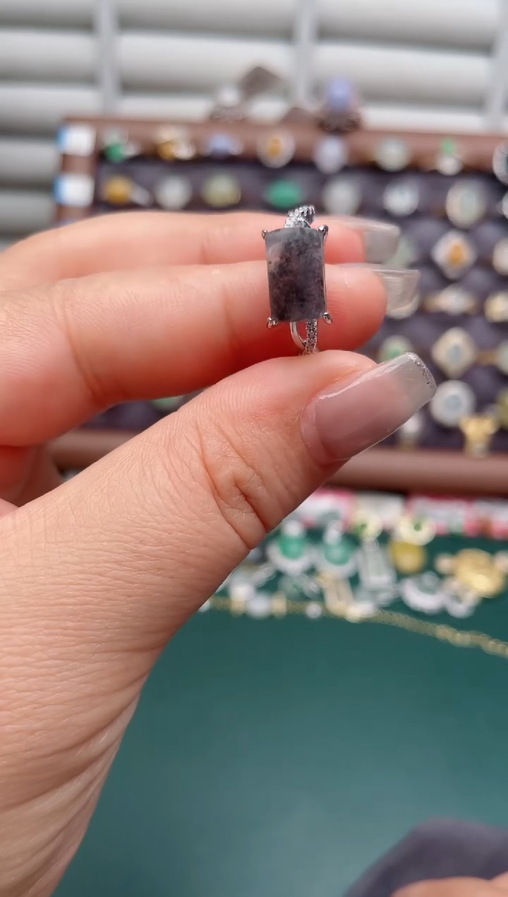 银S925镶嵌戒指翡翠.