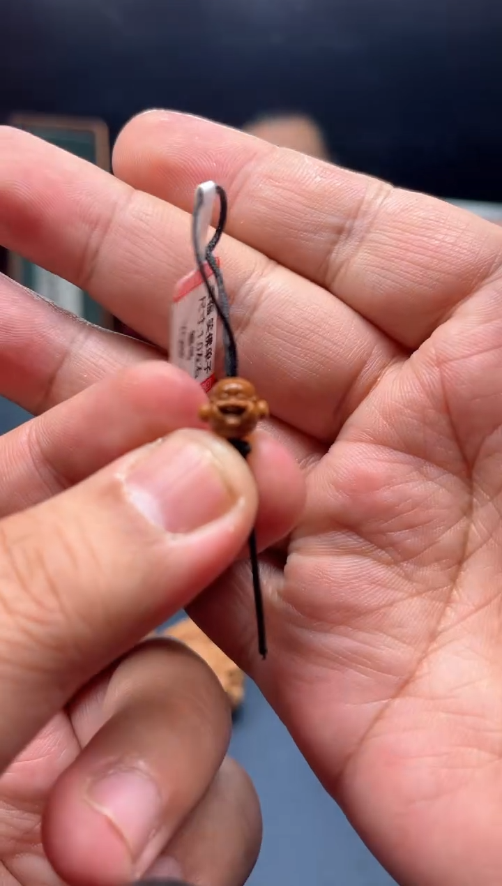 【闪购商品】橄榄核把件百福笑佛单籽