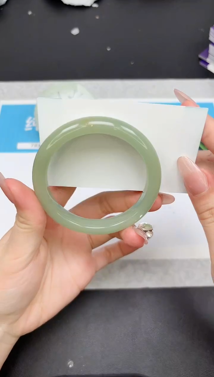 【闪购商品】石英质玉手镯未镶嵌347-58