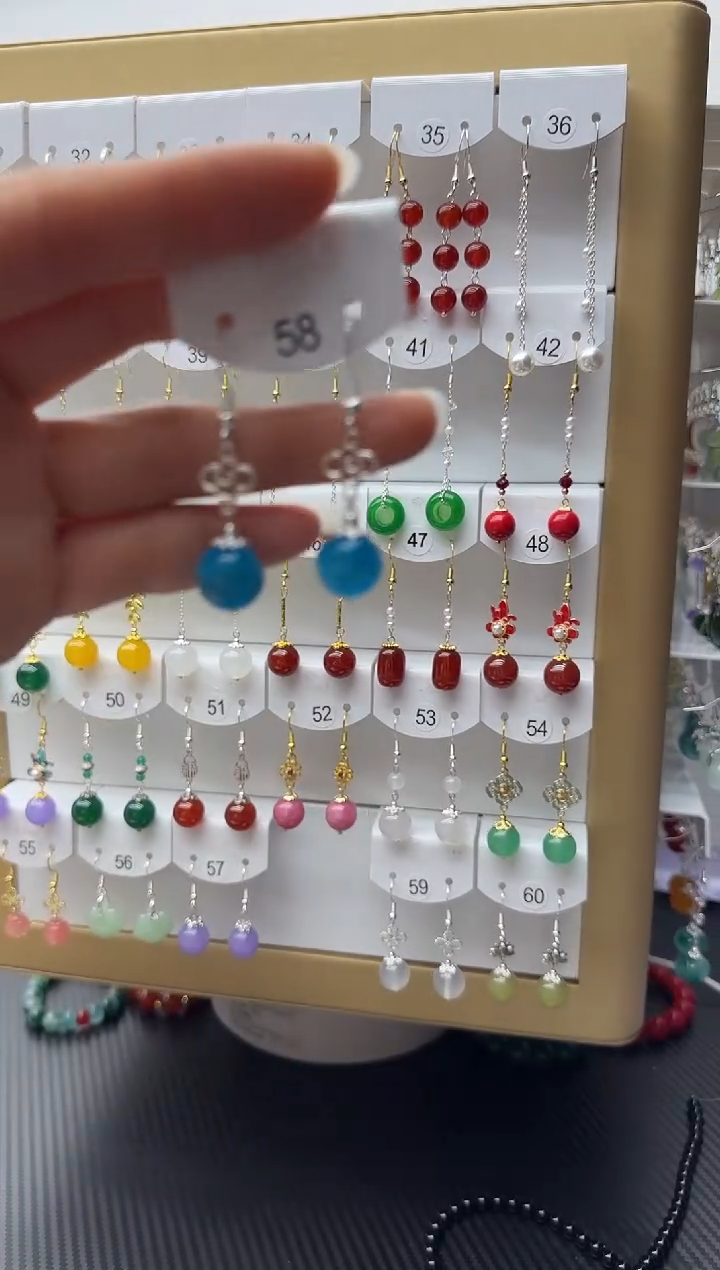 未镶嵌石英质玉（非洲翠）耳坠58