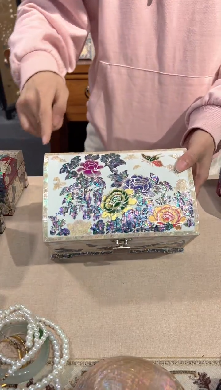 【闪购商品】按扣满贝底弘贝雅螺钿漆器文化馆