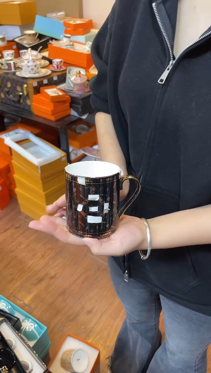 杯鸿辉家品牌瓷器，京东包邮！