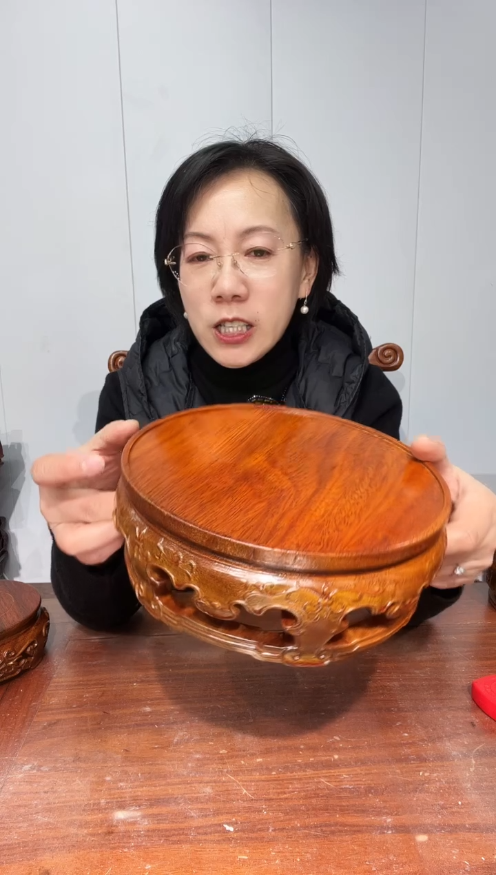 木老花整木雕刻圆形20*22*8