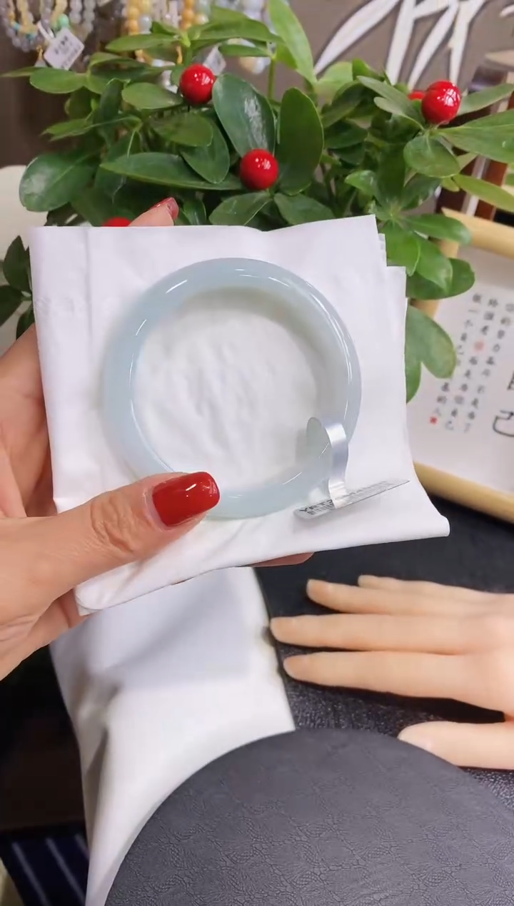 【闪购商品】翡翠手镯未镶嵌159晴水5556/12.1*8.0