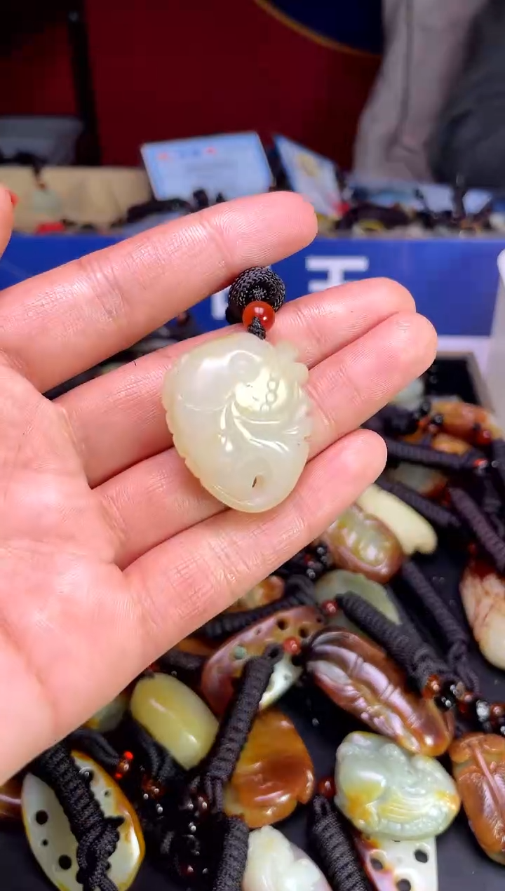【闪购商品】和田玉颈饰未镶嵌123