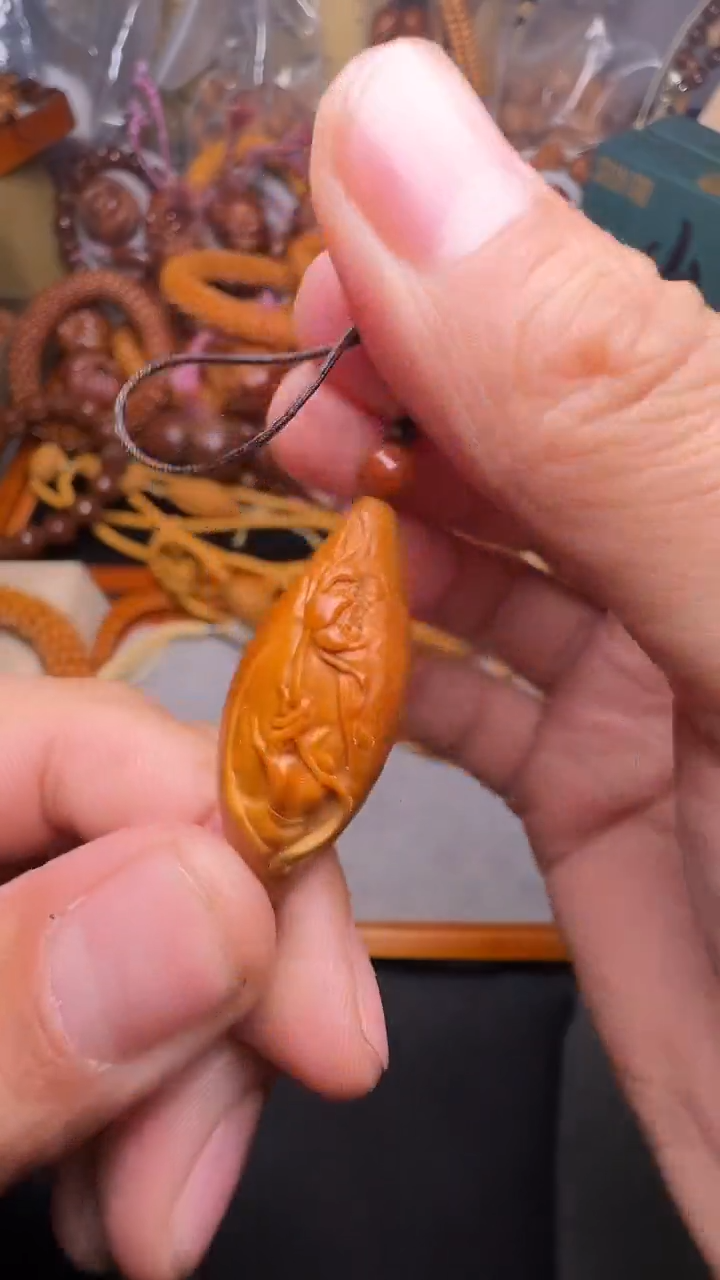 手串橄榄核一花一世界单子