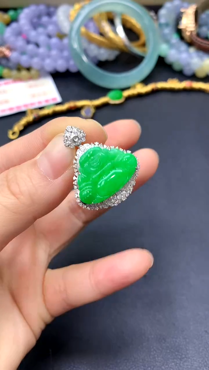 颈饰18K金镶嵌翡翠253-中国好珍宝