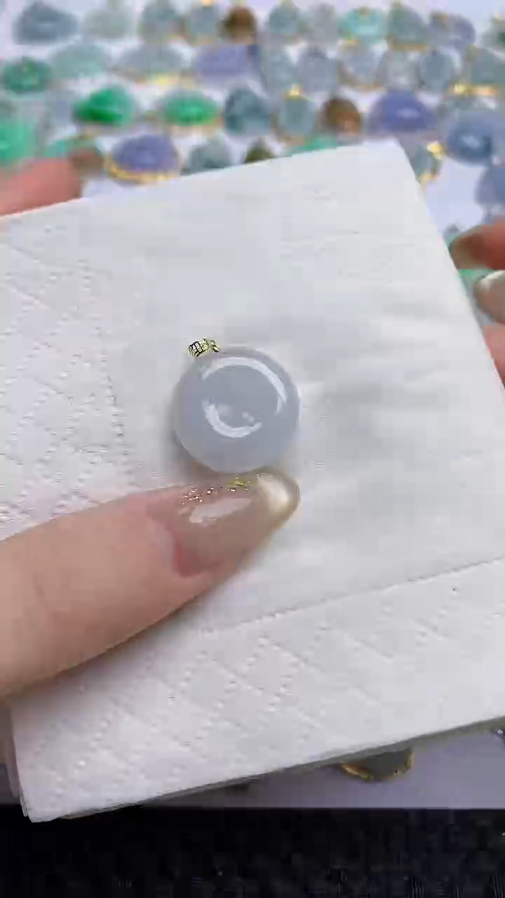 【闪购商品】翡翠颈饰18K金镶嵌天然A货翡翠 