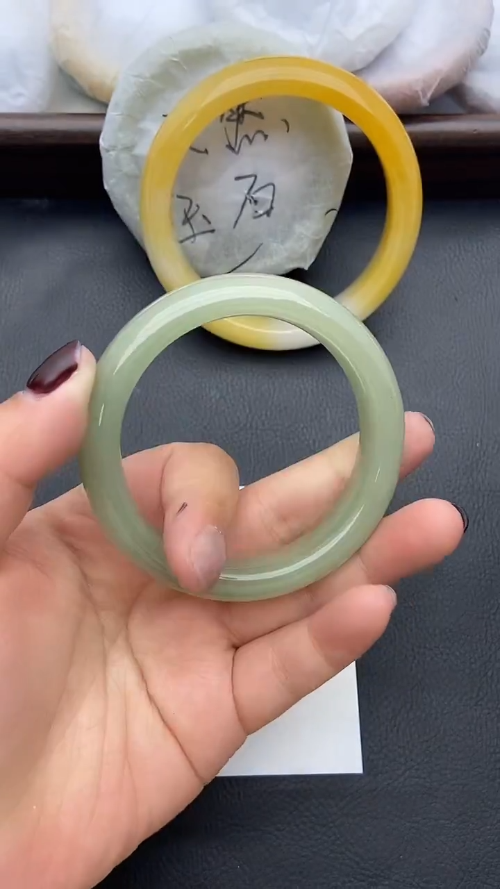 未镶嵌手镯石英质玉84+56/57