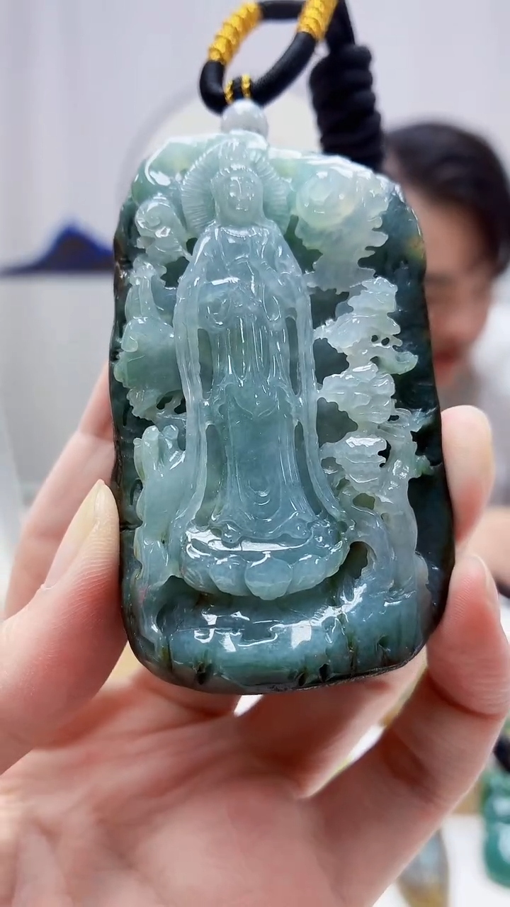 未镶嵌定制翡翠5060zm-毛货挂件102