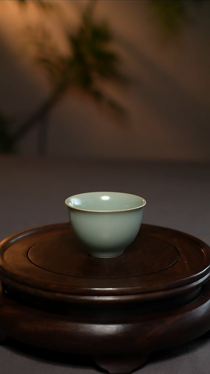 仿古汝官釉小婉杯